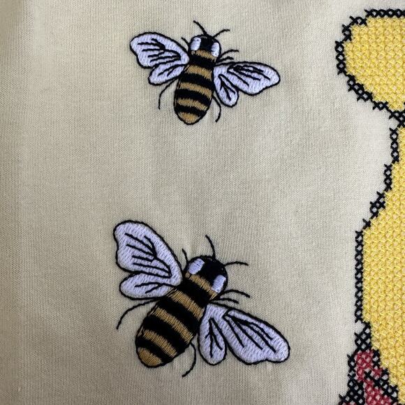 Freeze Disney Winnie The Pooh Bear Bees T Shirt Embroidered Cross Stitch size XL - Picture 5 of 7